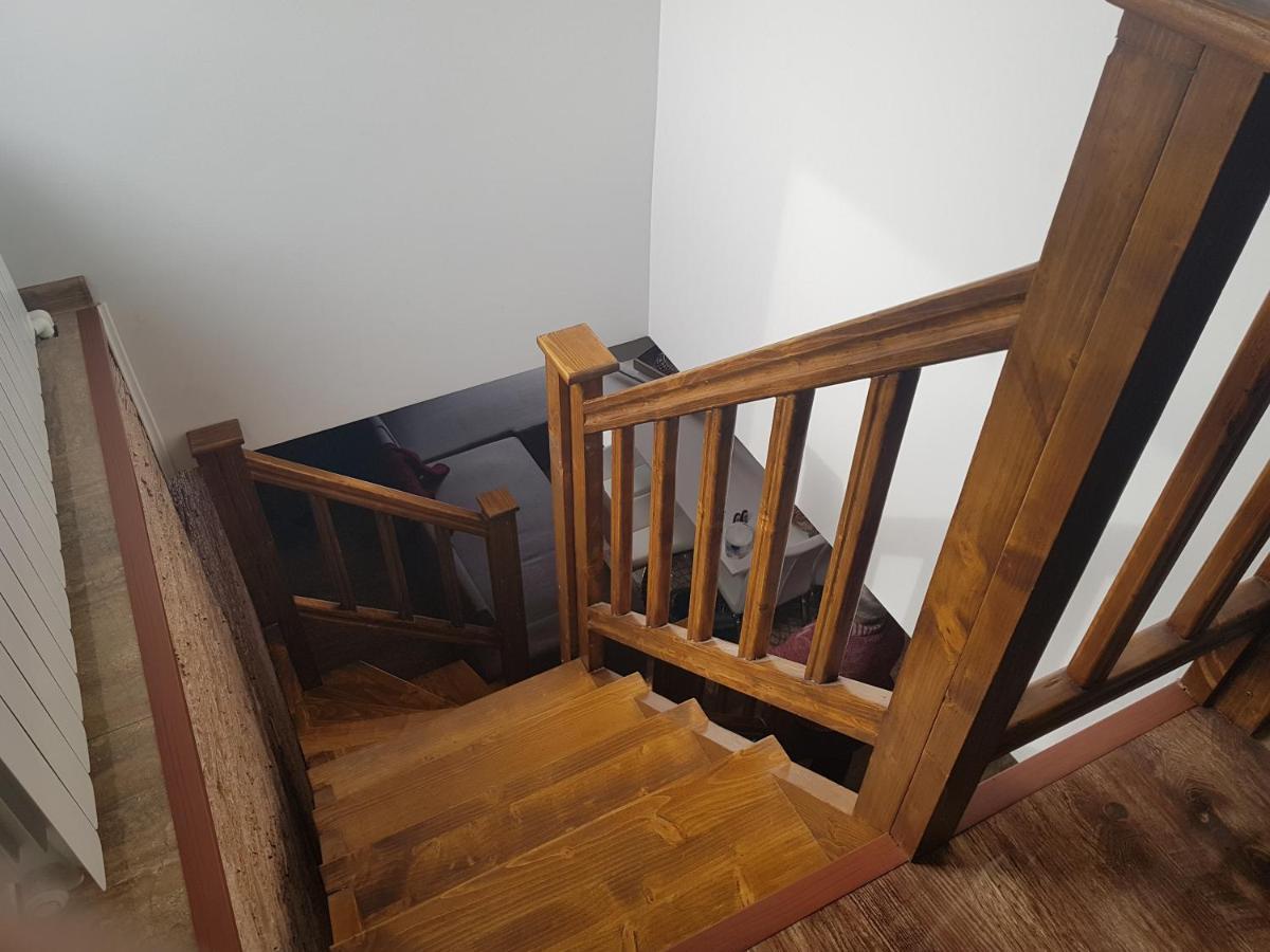 Casa Cojanu Hotel Petroşani Buitenkant foto